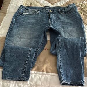 Signature by Levi Strauss womens Blue Jeans these are not men jeans
